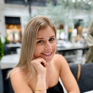Meet your Posher, Melisa